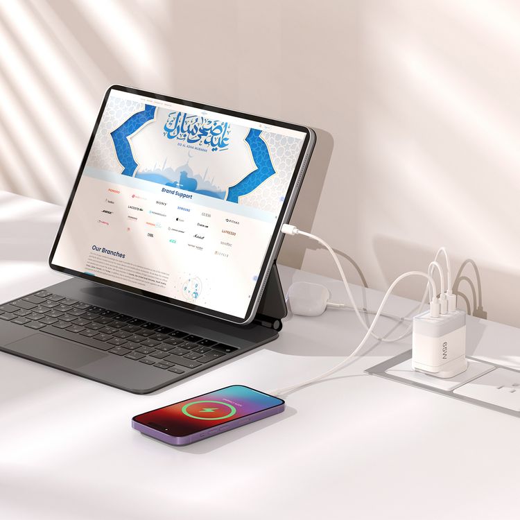 Powerology Lunex Series 3-Port Fast Charging Adapter with UK 3-Pin Power Plug, 65W PD USB-C Output, 22.5W QC USB-A Output, Multi-Device Charging, Powerful Laptop Charging, Universal Protocol Support - White