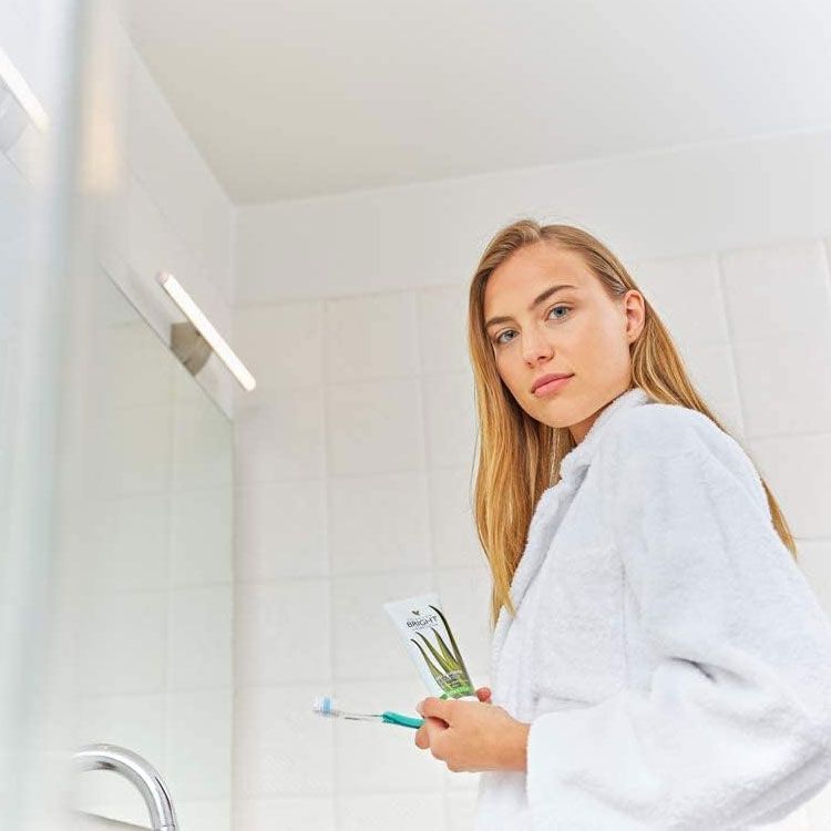 جل أسنان فوريفر برايث، خالي من الفلورايد والجلوتين، 130 جرام