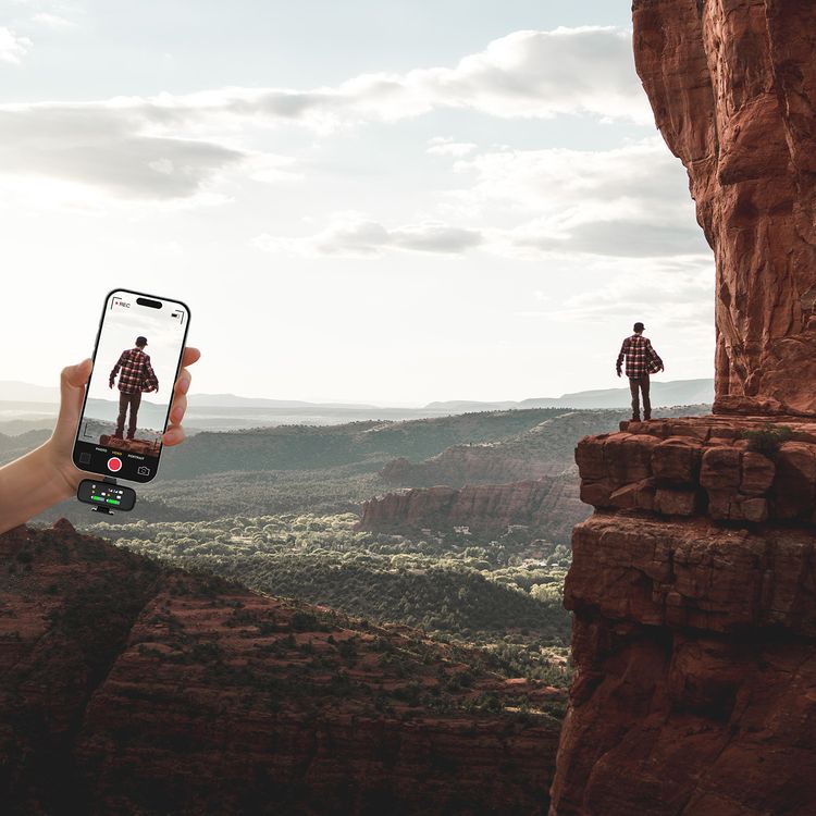 Powerology Pure Q1 AI Noise-Cancelling Microphone with Crystal-Clear Sound, Bluetooth BGM Streaming, Instant Auto Pairing, Multi-Scene Reverb Modes, Type-C Charging Port, One-Touch Noise Cancellation, 5.5 Hours Transmitter, 7.5 Hours Receiver with BGM, Earphone Monitoring- Black