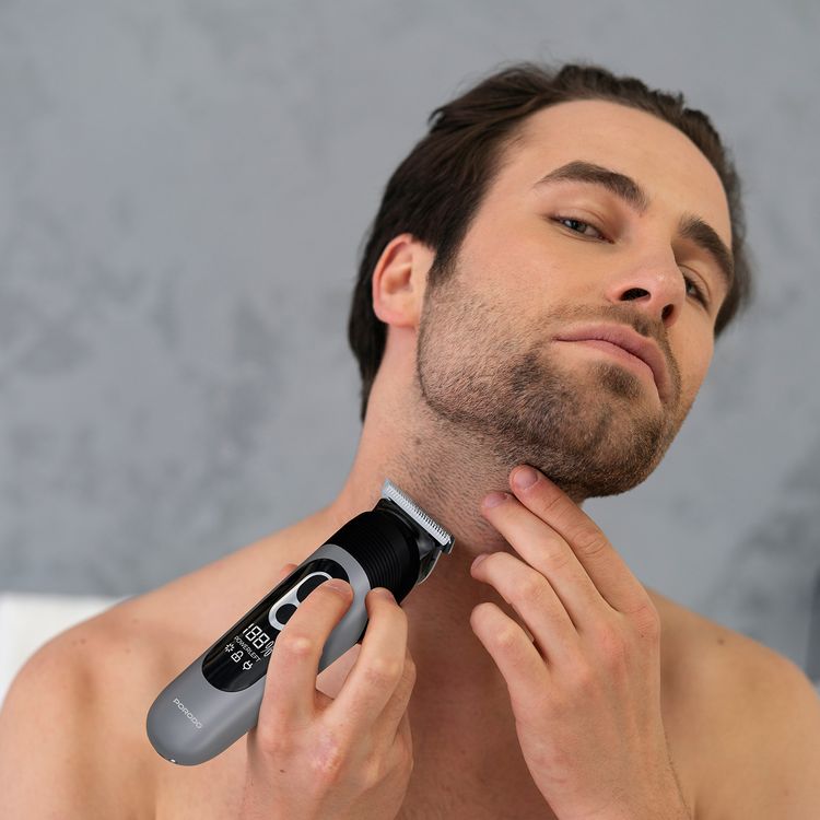 Porodo Lifestyle T-Blade Full-Body Grooming Kit with Metal Curved Blade, 90 Minutes Working Time, 600mAh Battery, USB-C Charging Port, Base, 2, 3, 6 & 9 mm Combs Included, 5W Rated Power, Wet & Dry Shaving - Black