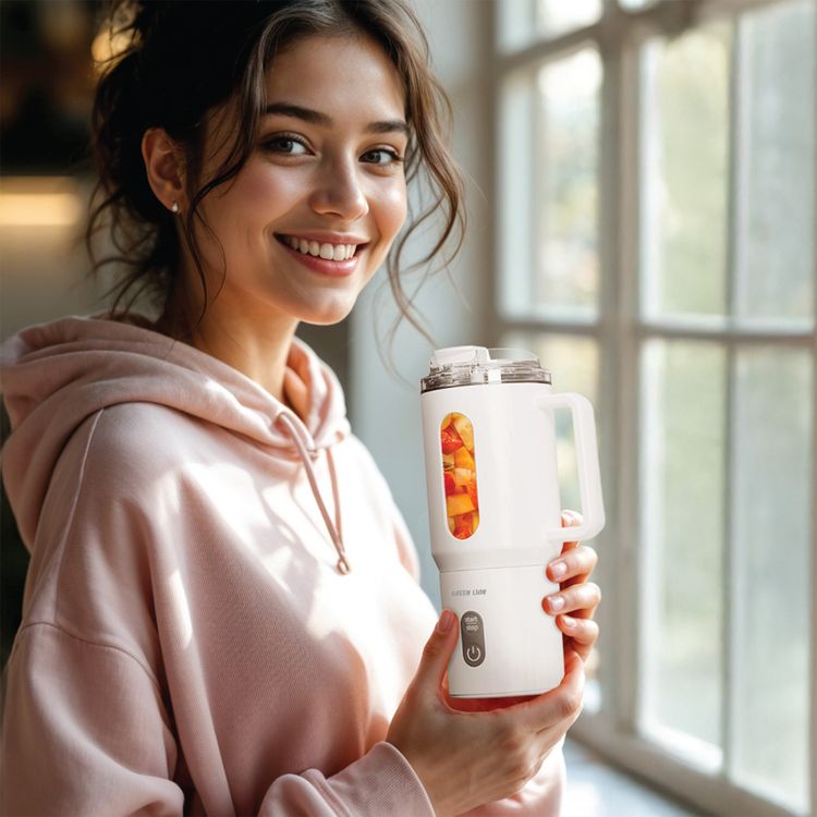 Green Lion Mug Blend Portable Juicer with LED Indicator, IPX6 Water Resistance Level, 40 Seconds Quick Blend, Up to 15 Blend Cycle, Type-C Charging Port, Drip-Free Spout - White