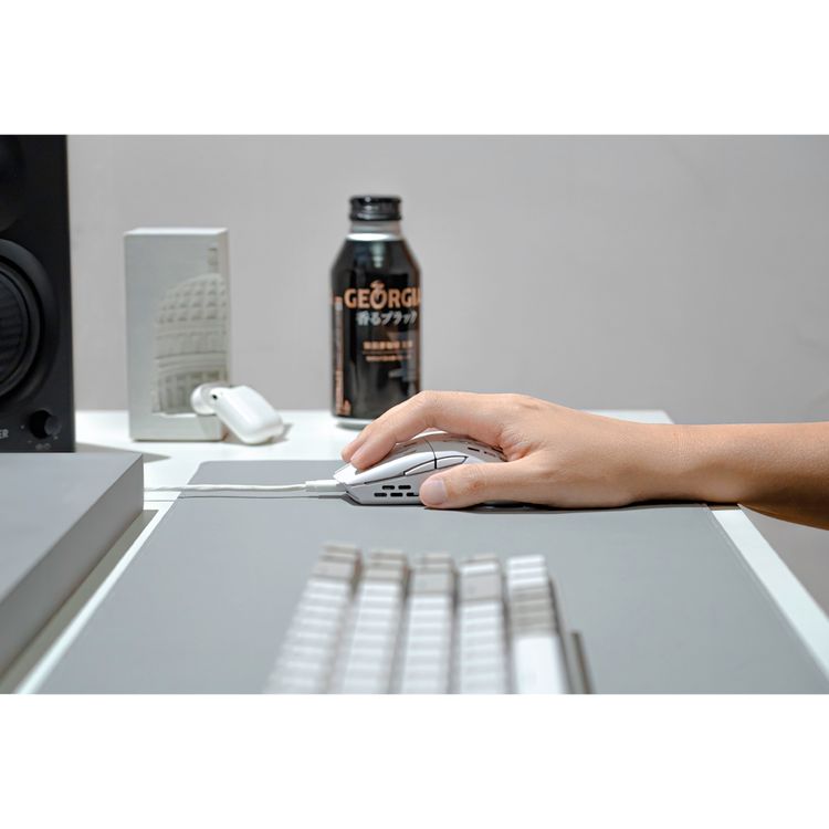 Keychron M1 Optical Wired Gaming Mouse PMW3389 Sensor 16,000 DPI, 68g Ultra-Lightweight, On-Board Memory, RGB Backlit, PC / Mac - White