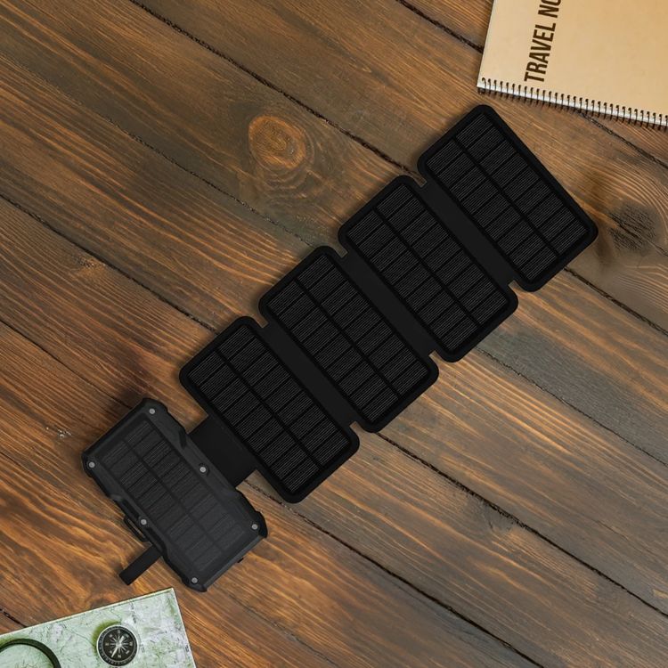 بنك الطاقة Green Lion Solar بسعة 20000mAh مع شاشة عرض بطارية LCD، مقاوم للماء بمعيار IP54، يحتوي على 3 أوضاع LED، شحن سريع QC بقوة 22.5 واط، شحن لاسلكي بقوة 15 واط - أسود.