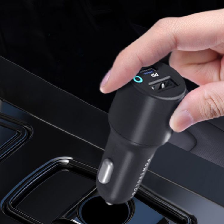 Powerology Dual Port Car Charger with PD 20W, USB-A & USB-C Ports, USB-C to Lightning Cable, 90cm Cable Length, Power Dash 3.0, Fast Charging - Black