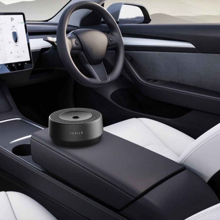 Levelo Car Aroma Diffuser Vapor, Aluminum & Plastic Material, 400mAh Battery Capacity, 9 Hours Working Time, 1 Hour Charging Time - Black