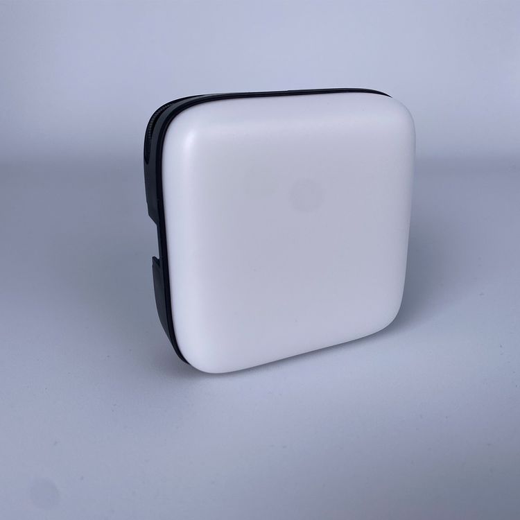 Green Lion Mini Snap Light, ABS Material, 2000mAh Battery Capacity, 100-1250Lm Brightness, 2-8 Hours Working Time, 3 Hours Charging Time, Type-C Charging Port - Black