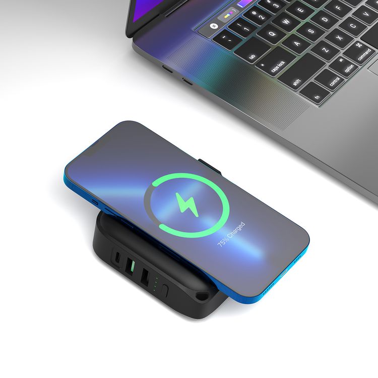 Powerology 10000mAh Wall Charger Power Bank with 20W Power Delivery, 15W Wireless Output, 0%-60% Charge in 35 Minutes, 18W USB-A QC Output, Interchangeable EU & US Adapters - Black