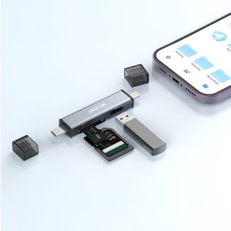 Green Lion 3-in-1 Card Reader with USB-C & Lightning Connectivity, Keychain Lanyard, Aluminum Alloy Material, Plug & Play, Universal Compatibility, 480Mbps Transfer Speed - Gray
