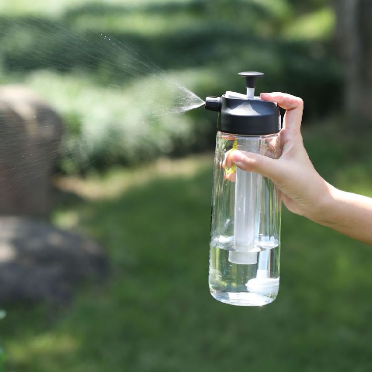 Green Lion Aqua Spray (700ml) - Black