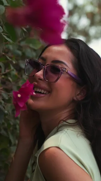 Powerology Smart Audio Sunglasses in UAE | 6-8 Hours Battery Life, Bluetooth 5.4 - Purple |  (PWHY1009PL)