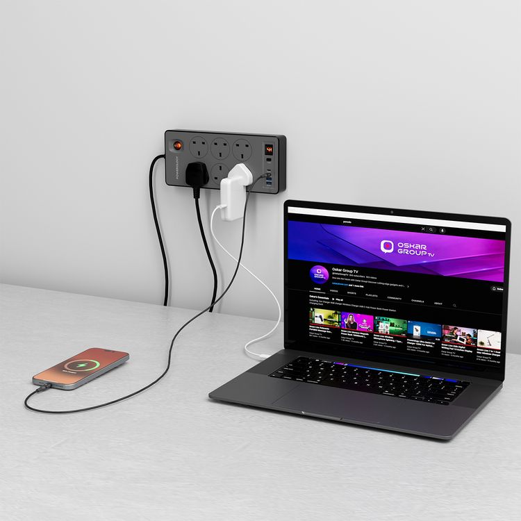 Powerology 2990W Power Strip with 6 AC Sockets, Dual USB-C & Dual USB-A Ports, UK 3-Pin Plug with 2m Length, Up to 99 Hours Timer Function, Digital Display - Black