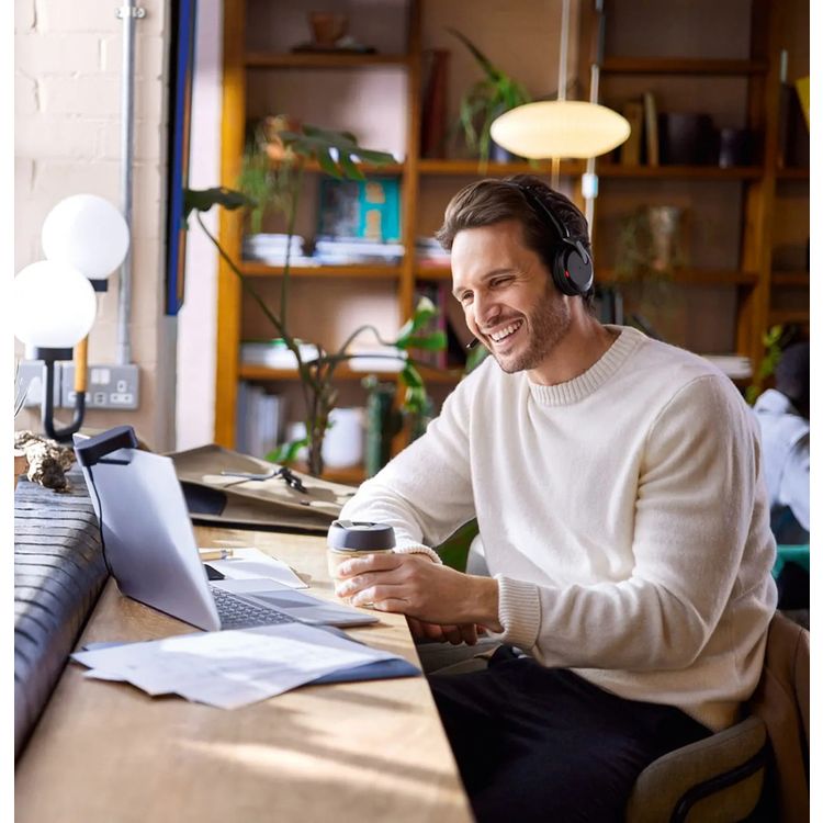 Jabra Evolve2 65 Flex Headset with Foldable and Futuristic Flat Design, Crystal Clear Conversations, Noise Cancellation, All day Comfort - Black