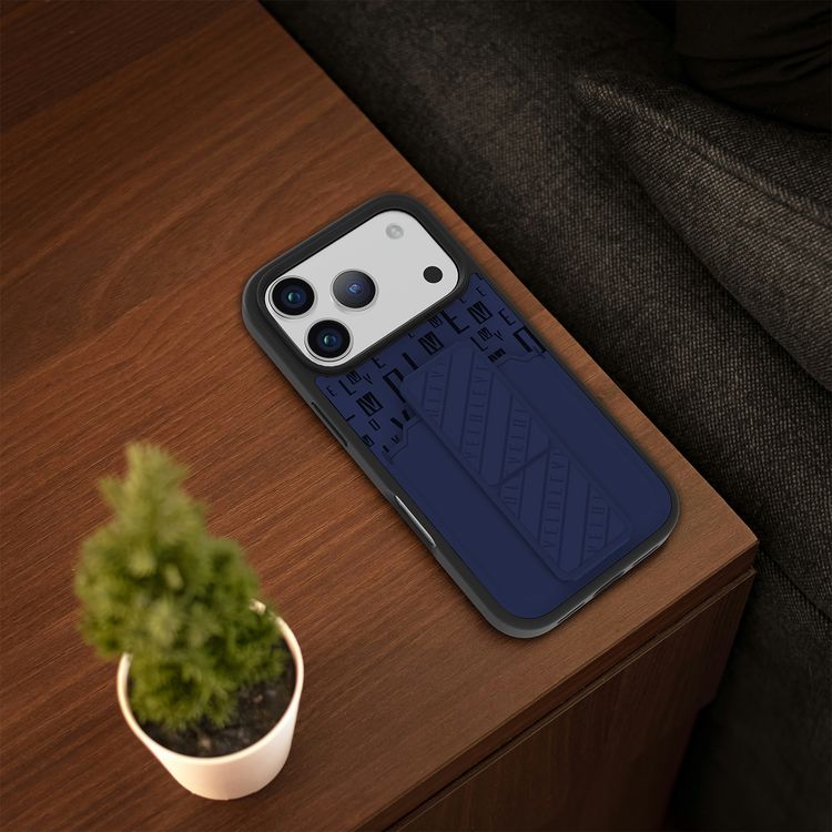 حافظة Levelo Morphix GripStand مع حامل بطاقات لجهاز iPhone 17 Pro، تصميم فاخر بطباعة العلامة التجارية، ممتص للصدمات، حواف مرتفعة للكاميرا والشاشة، حامل بتقنية الحزام المغناطيسي - أزرق منتصف الليل.