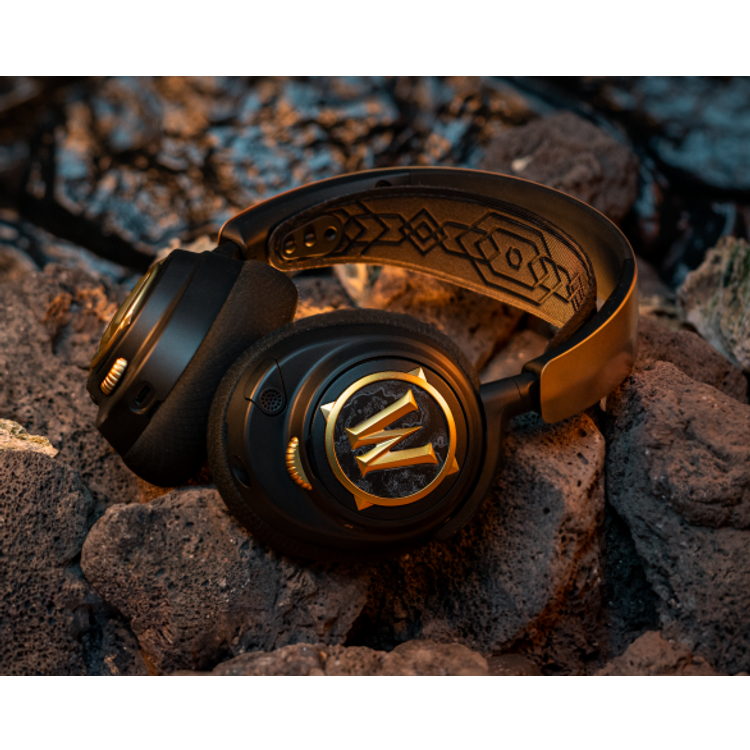 SteelSeries Arctis 7 (2019 Edition) Lossless Wireless Gaming Headset with DTS Headphone: X v2.0 Surround for PC and PlayStation 4, White | 61508 (Electronic Games), Arctis 7 White