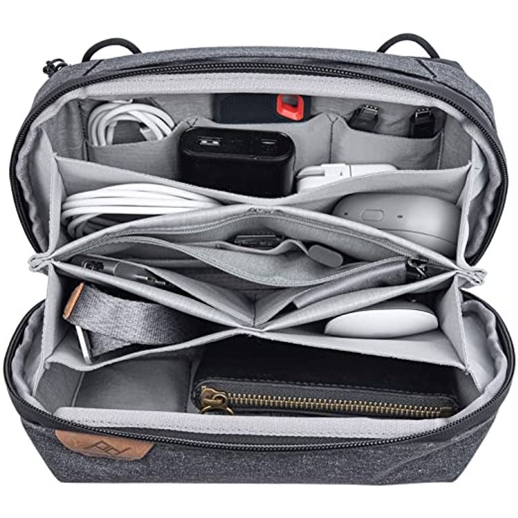 Peak Design Tech Pouch Charcoal Organiser Bag for Smartphones, Cables etc Dark Grey, BTP-CH-2 - Grey