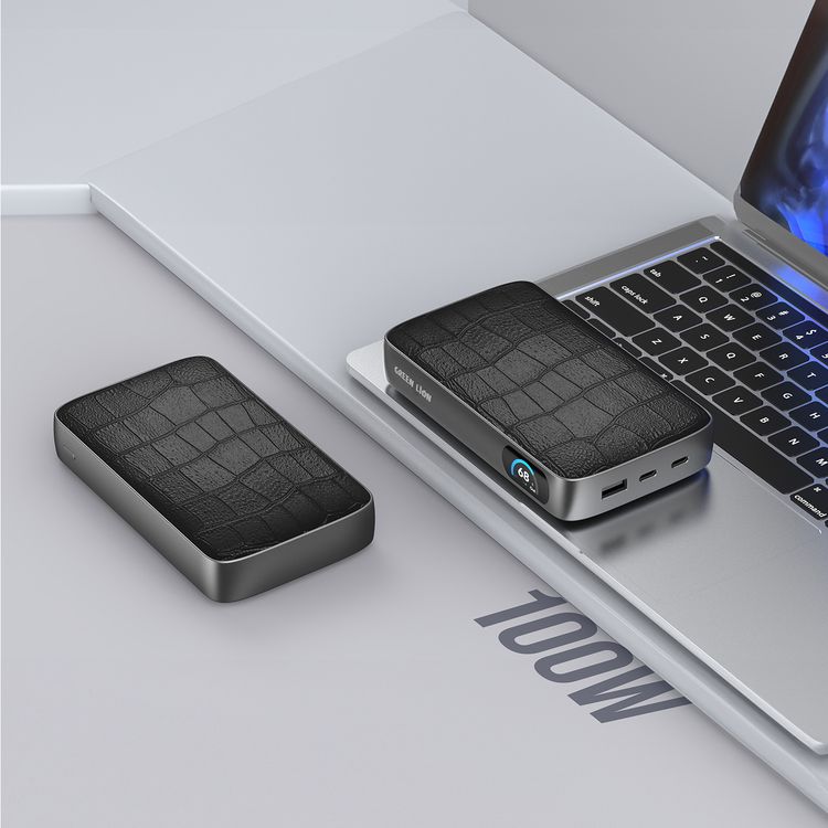 باور بانك جرين ليون VALMONT بسعة 20000 مللي أمبير بالساعة مع جلد PU فاخر، شحن سريع 100 واط PD، معتمد للسفر، شاشة TFT، مخرج USB-A QC18W - لون أسود