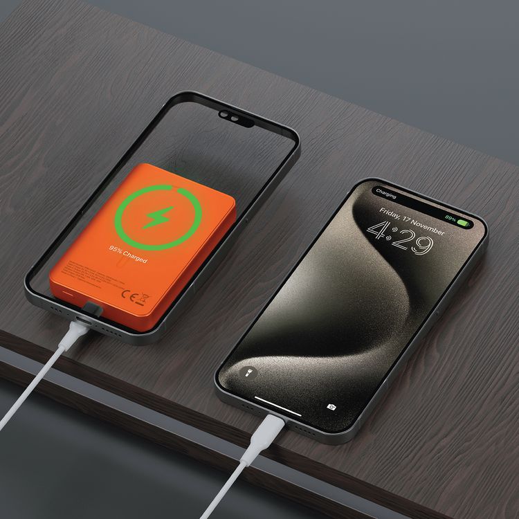 باورولوجي سباتانو 20000mAh باور بانك مغناطيسي مصنوع من الألومنيوم مع مؤشر لمستوى البطارية، تصميم خفيف الوزن ومضغوط، شحن سريع ومتزامن، مدخل ومخرج Type-C، شحن لاسلكي بقدرة 15 وات - برتقالي