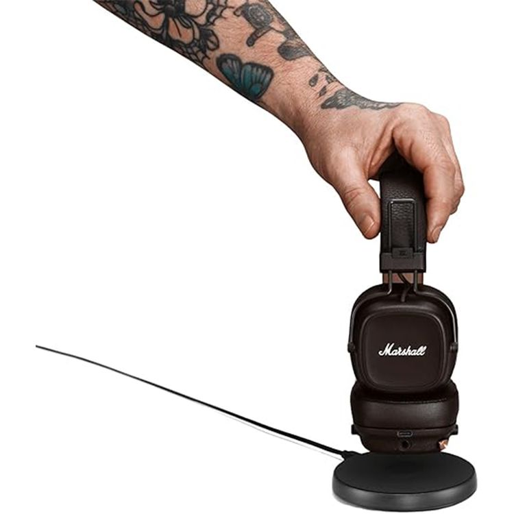 Marshall Major IV On-Ear Wireless Headphones, Foldable Design, 80 Hours of Wireless Play Time, Bluetooth Multipoint Connectivity, Fast & Wireless Charging, Bluetooth Version 5.0, 3 Hours Charging Time, 10 m Bluetooth Range - Brown 