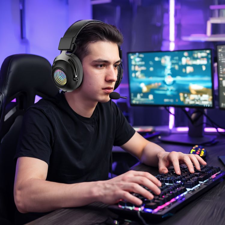 Porodo Gaming Infinity Mirror RGB Gaming Headset with Detachable Omnidirectional Microphone, Aluminum Alloy & ABS Material, Quick-Access Mute Control, 50 mm Dynamic Drivers, Plug & Play Design - Black