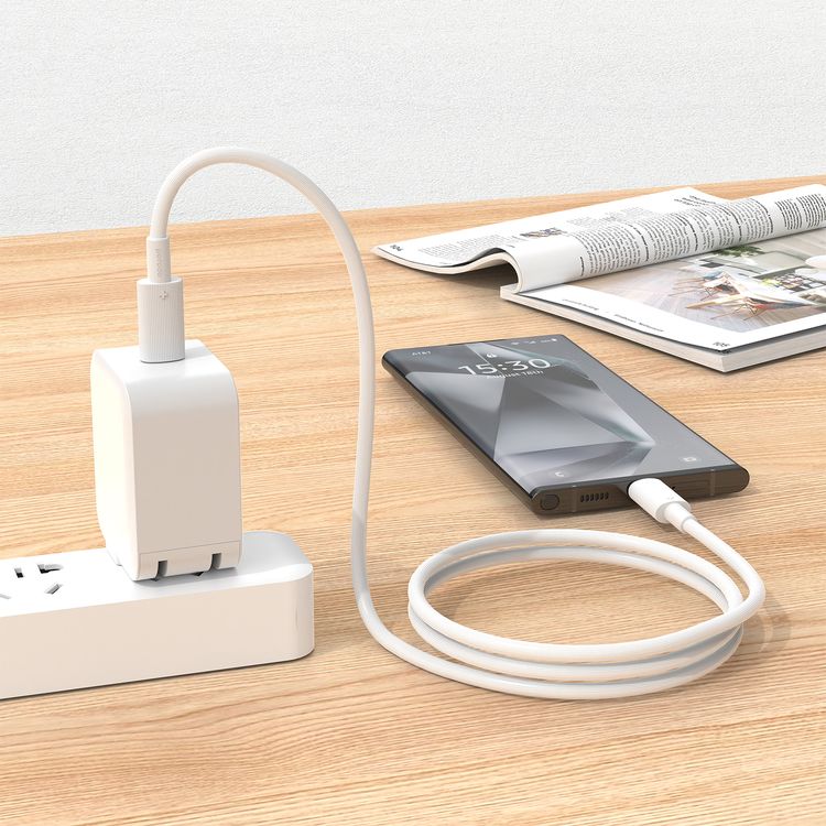 Porodo USB-C to USB-C PVC Cable, 480Mbps Transfer Speed, 60W Power Delivery, more than 15000 Bends Life Span, 1.2m Cable Length, Tangle Free - White