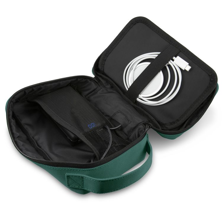 حقيبة يو إس بولو أسن نايلون للأجهزة اللوحية، مزودة بمنفذ USB، وجيب شبكي، وسحاب إغلاق، ومقابض حمل، ومساحة واسعة، وخفيفة الوزن، وسهلة الحمل - لون أخضر