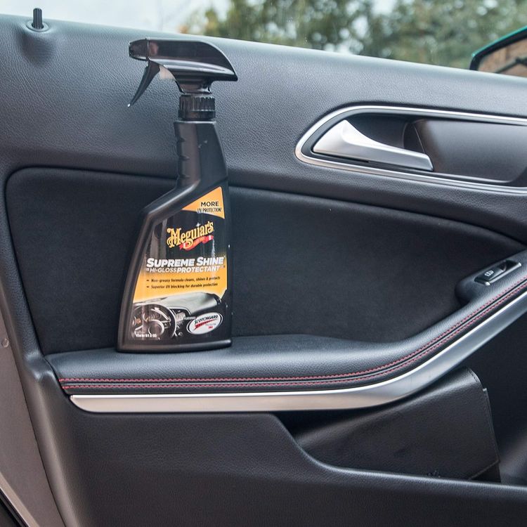 Meguiar's Supreme Shine Hi-Gloss Interior Dash & Trim Protectant, 473ml