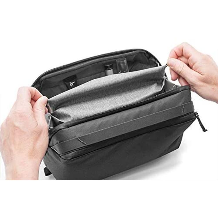 Peak Design Wash Pouch Black, the Field Pouch Heritage Tan  - Black