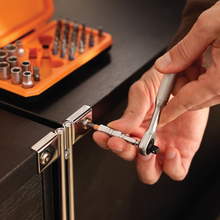 Green Lion 42-in-1 Ratchet Socket Set with 72-Tooth Ratchet Gears, 30 Pieces S2 Screwdriver Bits & 9 Pieces of Six-Point Sockets, 10N.m Max Torque - Black