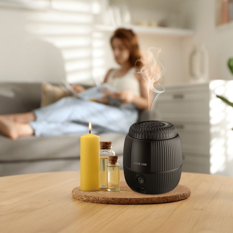 Green Lion Diwan Bakhour Burner with LED Indicator, 120 Seconds Single Burning Time, Up to 10 Burning Cycles Per Charge, Wide Area Coverage, Aesthetic Appearance, Safe & Non-Toxic, Auto-Off Function - Black