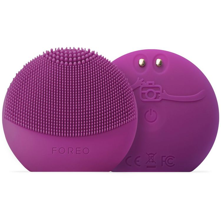 Foreo Luna Fofo Smart Cleansing Massager & Skin Analyzer - Purple