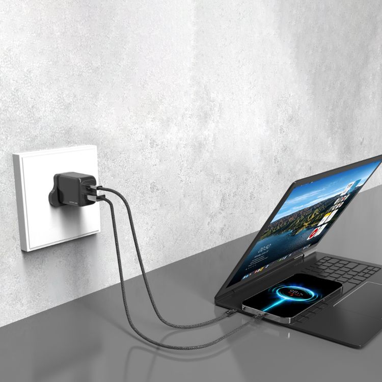 Green Lion Ultra Compact GaN Wall Charger with PD 45W, QC 18W, USB-A & USB-C Ports, 3-Pin UK Plug, PC Flame Retardant Material, Charging Protection, GaNStorm Technology - Black