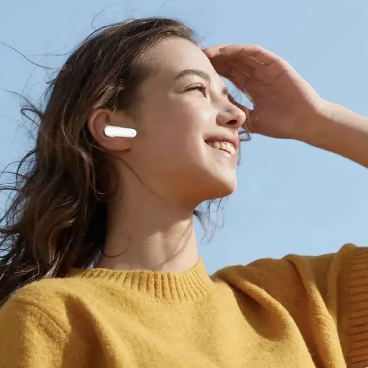 سماعات أذن لاسلكية من جرين ليون كايرو بتقنية ENC وTWS، وقت تشغيل يصل إلى 4 ساعات، منفذ شحن من النوع C، بلوتوث الإصدار 5.3، مستوى مقاومة الماء IPX4، مكالمات بدون استخدام اليدين، لمس متعدد الوظائف - أبيض