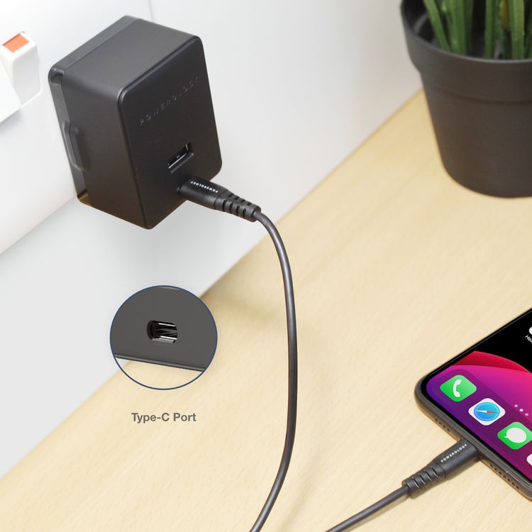 Powerology Ultra-Quick PD & QC Charger Dual Ports 32W Simultaneous Fast Charging Wall Charger with 1.2m/4ft USB-C to Lightning Cable (Black)