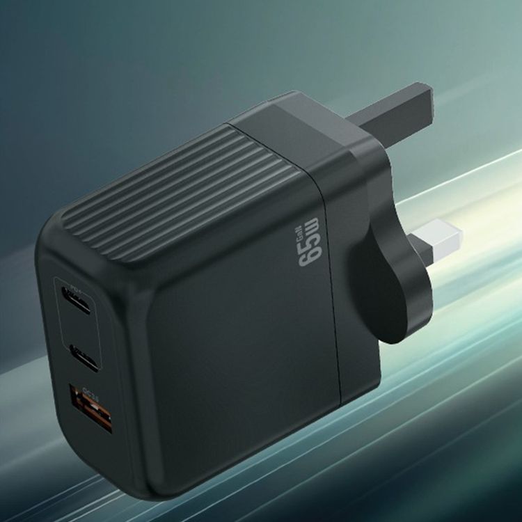 Green Lion Ultra Compact GaN Wall Charger with PD 65W, 1× USB-A & 2× USB-C Ports, PC Flame Retardant Material, 3-Pin UK Power Plug, Charging Protection, GaN Technology - Black