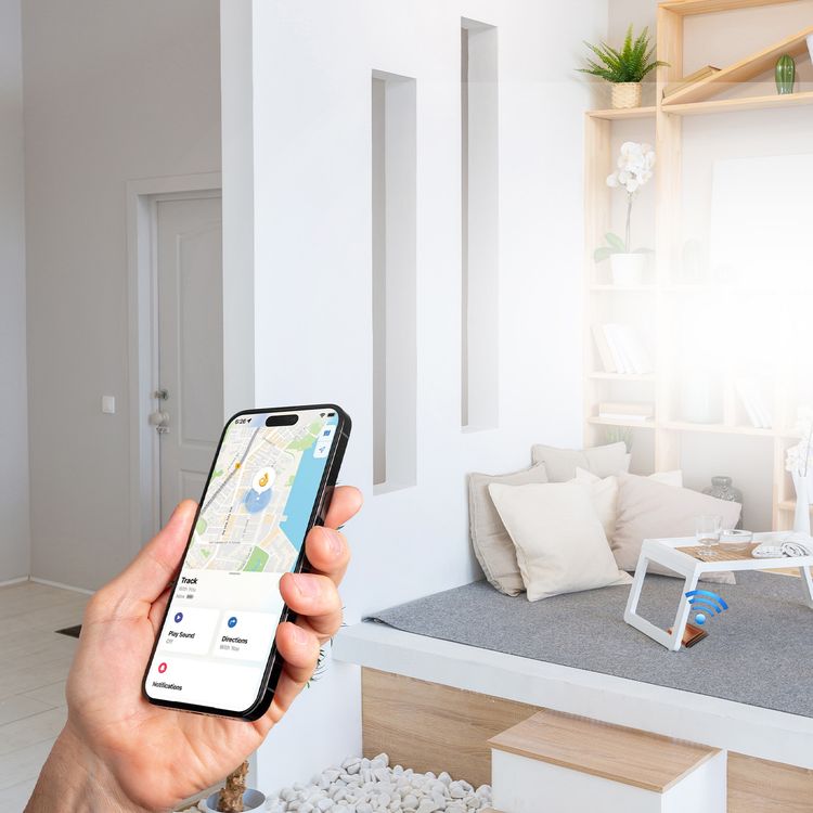 Powerology FindX Smart Card Device Finder with 100mAh Battery Capacity, Up to 8 Months Standby Time, 10m Transmission Distance, Waterproof & Dustproof, Ultra-Slim & Wallet-Friendly, Ring to Find Nearly, iOS 14.5 and Above Compatibility - Black