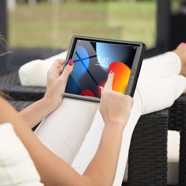 Levelo Luxora Case for iPad 10.9" 2022 (10th Gen iPad), Adjustable Multi-Angle Viewing, Premium PU Leather Finish, Shockproof, Anti-Fingerprint, Built-in Pen Holder & Built-in 2 Card Slots, Magnetic Flap Closure - Black