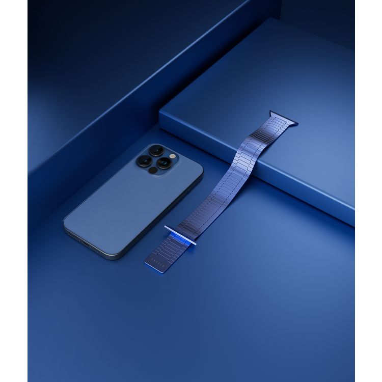 حزام ساعة ليفيلو ميلانو لساعة ابل 49/45 ملم، خفيف الوزن ومتين للغاية، وصلات قابلة للتعديل، مادة لا تسبب الحساسية، تكنولوجيا مضادة للأكسدة - أزرق