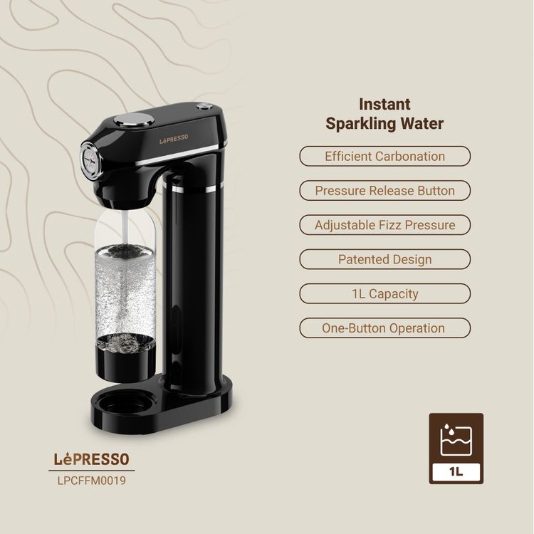  ماكينة صنع المياه الغازية LePresso، سعة 1 لتر، ضغط فوران قابل للتعديل، كربنة فعالة، تصميم حاصل على براءة اختراع، زر تخفيف الضغط - أسود 