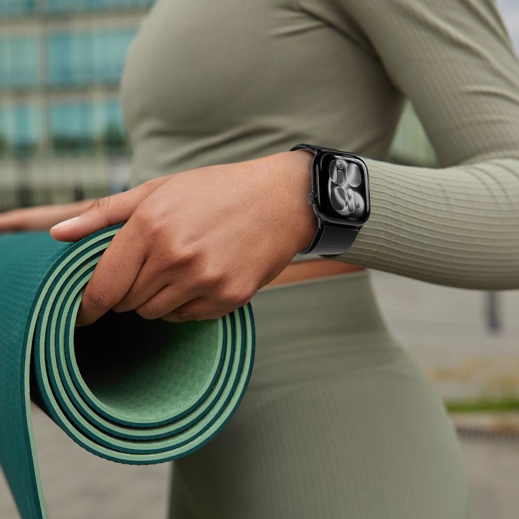 Levelo York Nylon Watch Strap with Adjustable Strap Fit, Unique Woven Structure, Lightweight Nylon, Quick Strap Setup, Unique Woven Structure, Sweat & Water Resistant, 135mm – 210mm Fit Size Range, Adjustable G-Buckle Closure Type - Black 