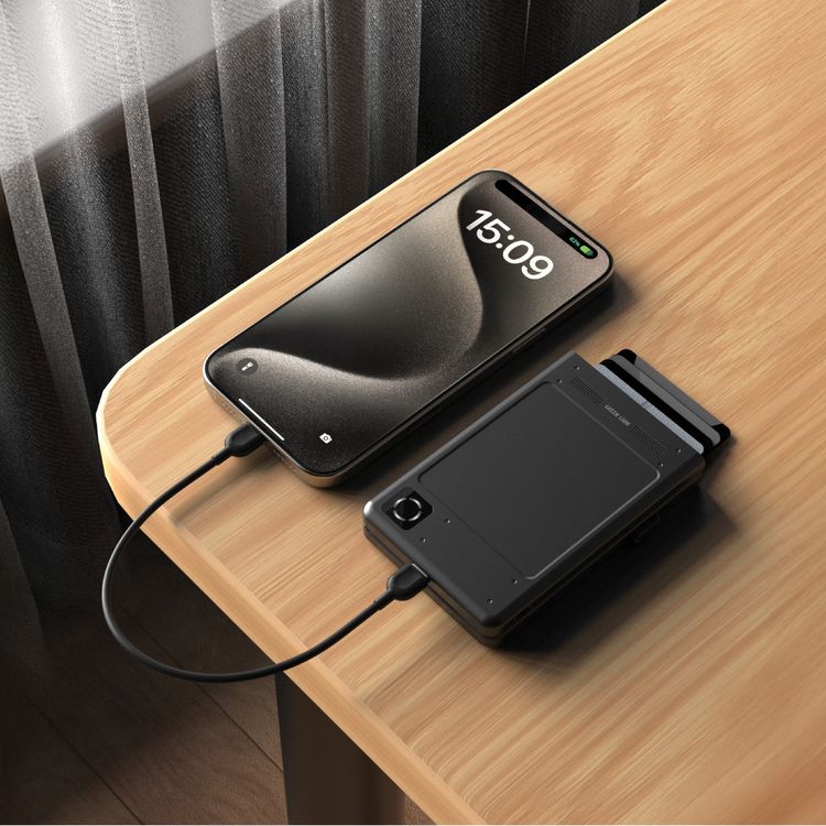 Green Lion Wallet 5000mAh Power Bank with 16.5cm USB-C to USB-C Lanyard Cable, RFID Protection, 12W Type-C Output, 5 Card Holder Slots, Quick Card Ejection, LED Indicator - Black