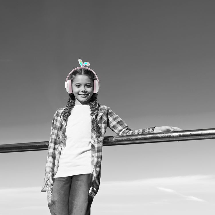 Porodo Soundtec Kids Wireless Headphones with Rabbit Ears & LED Lights, 40mm Speaker, 85dB Safe Sound, Up to 57 Hours Play Time, Bluetooth Version 5.3, Up to 40 Hours Talk Time, USB-C Charging Port - Pink