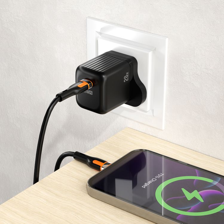 شاحن حائط Green Lion Ultra Compact GaN بمنفذ USB-C واحد، بدون كابل، مادة مقاومة للحريق للكمبيوتر الشخصي، يدعم الشحن السريع، حماية الشحن، متوافق عالمي، محمول للغاية - أسود