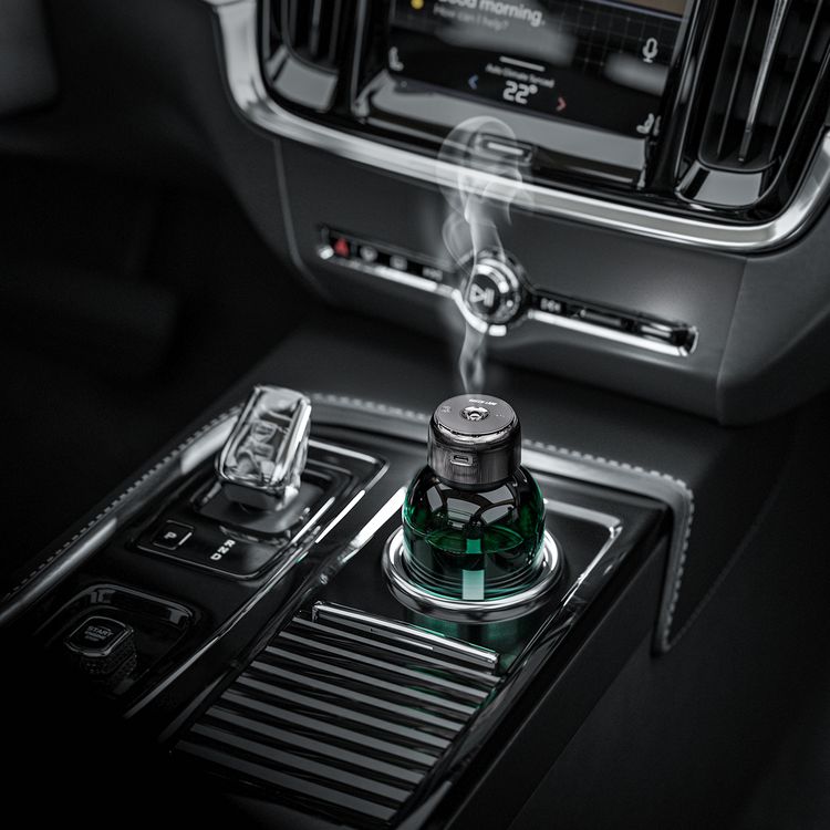 Green Lion Jumbo Fragrance Diffuser with Agilawood  Fragrance, 500mL Oil Capacity, 300mAh Battery Capacity, 3 Spray Modes, Type-C Charging Port, 1.5 Hours Charging Time, 4-5 Hours Working Time, Touch Control - Green