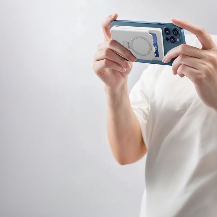 Green Lion Magno Wallet with Built-in 5000mAh Power Bank, Bluetooth Version 5.3, All Over the World Tracking Range, Built-in Kickstand, Lost & Found Tracker, Flight-Approved, Up to 15W Wireless Output, 2 Cards Slot - White