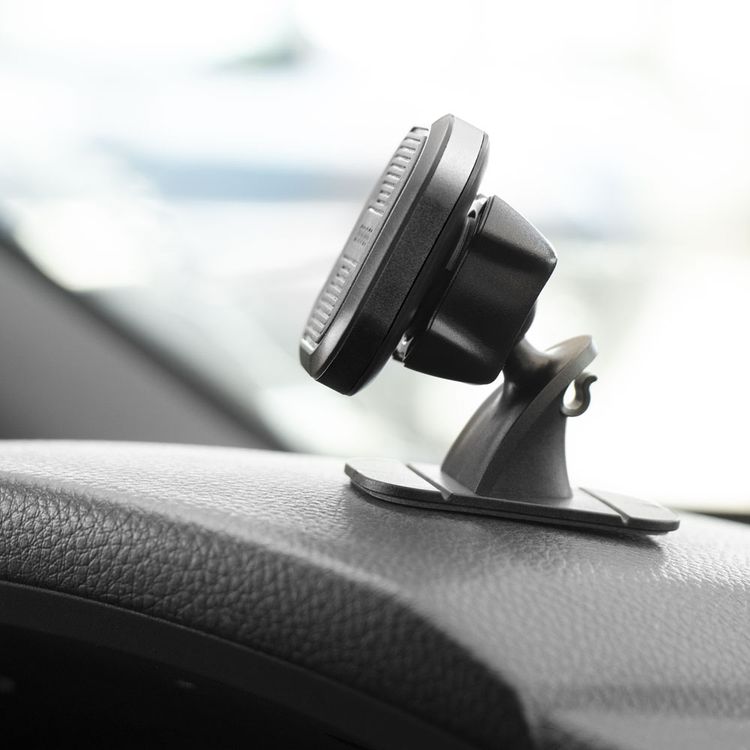 Porodo Aluminum Magnetic Car Mount ( Air Vent + Stick-On Holder )- Gray