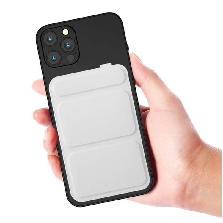 Devia Extreme Speed Series 5000mAh Power Bank with Lightening Output, 20W Power Delivery, MagSafe Compatibility, Silk-Screen Printing Technology, Lightweight & Portable Design - White