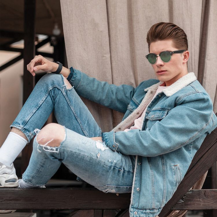 نظارة جرين ليون أوربان-إكس الذكية مع حماية UV400، إصدار بلوتوث 5.4، مادة عدسة مقاومة للضوء الأزرق من PC، مادة الإطار من PC و ABS، نوع شحن مغناطيسي، مقاومة للماء بمستوى IPX4، مسافة نقل تصل إلى 10 أمتار، وقت شحن 1.5 ساعة، وقت تشغيل 5 ساعات، تحكم باللمس - باللون الأسود.