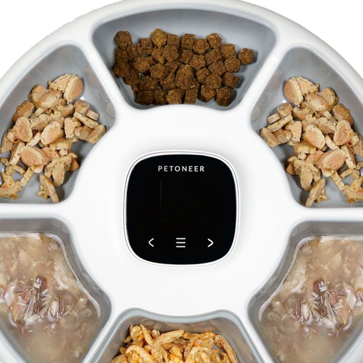 Petoneer NutriSpin 6 Meal Pet Feeder with 170mL Capacity per Compartment, Paw Protection, Detachable Design, Wet and Dry Food Blend, VA display - White