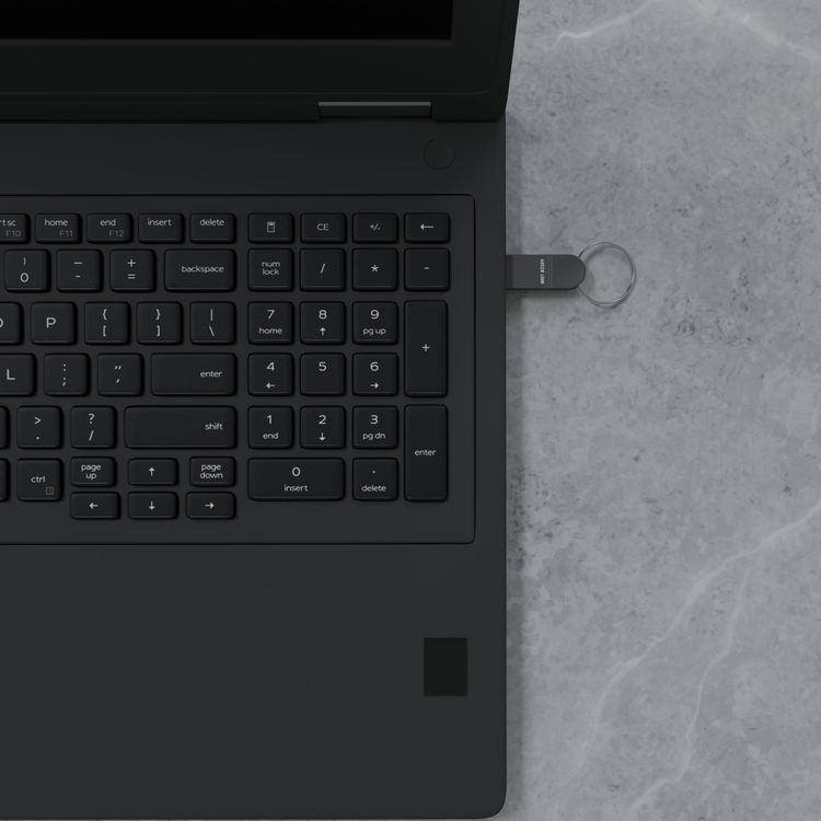 Green Lion CLIX 16GB USB 3.0 High Speed Flash Drive, Keychain Friendly, Plug & Play, 30MB/s Write Speed, 100MB/s Reading Speed, Zinc Alloy Body, Wide Compatibility - Gray