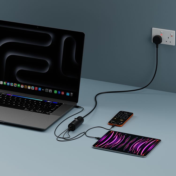 Levelo Charge Tower GaN Travel Adapter, Smart Power Distribution, Global Compatibility, Compact Power - Black